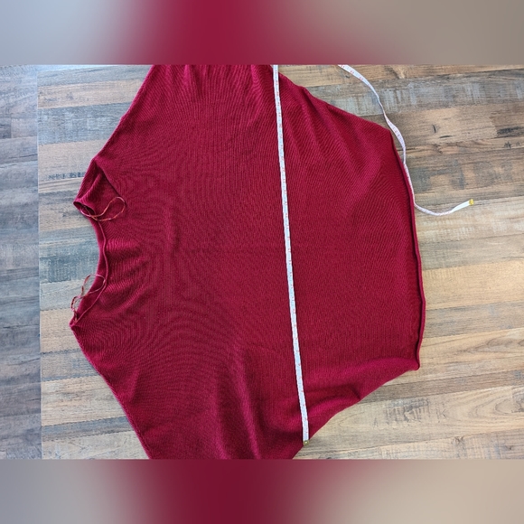 Suzy Shier size L sweater - Picture 6 of 7